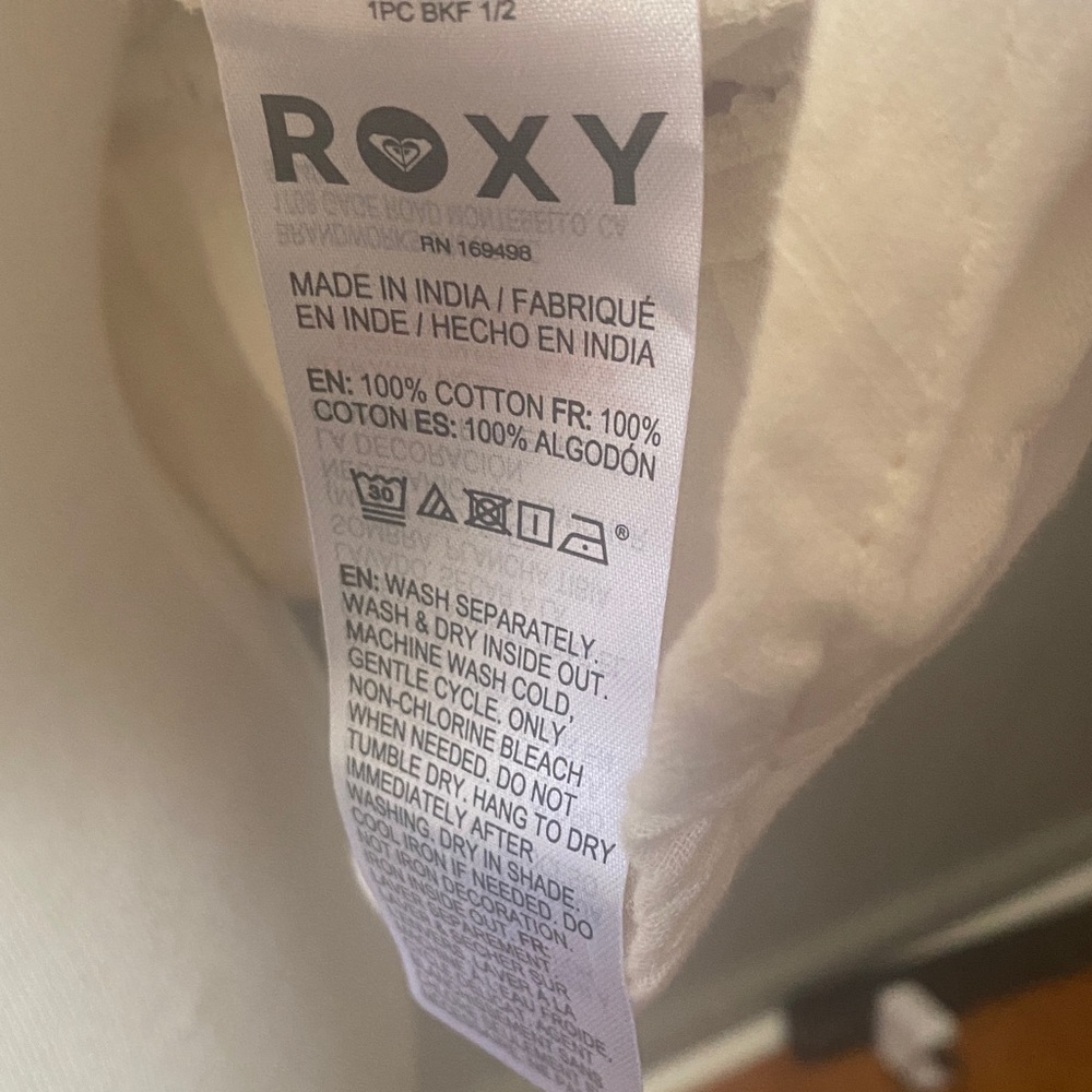 Roxy Cream Eyelet Cropped Ruffle Tank - Picture 9 of 9